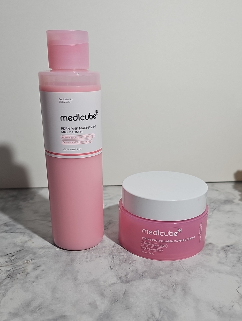 medicube Pink Niacinamide Milky Toner & Collagen Cream Set - Pink